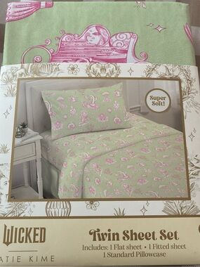 Katie Kime Wicked Twin Sheet Set Mint Green w Pink Target Nod to Dorothy NEW